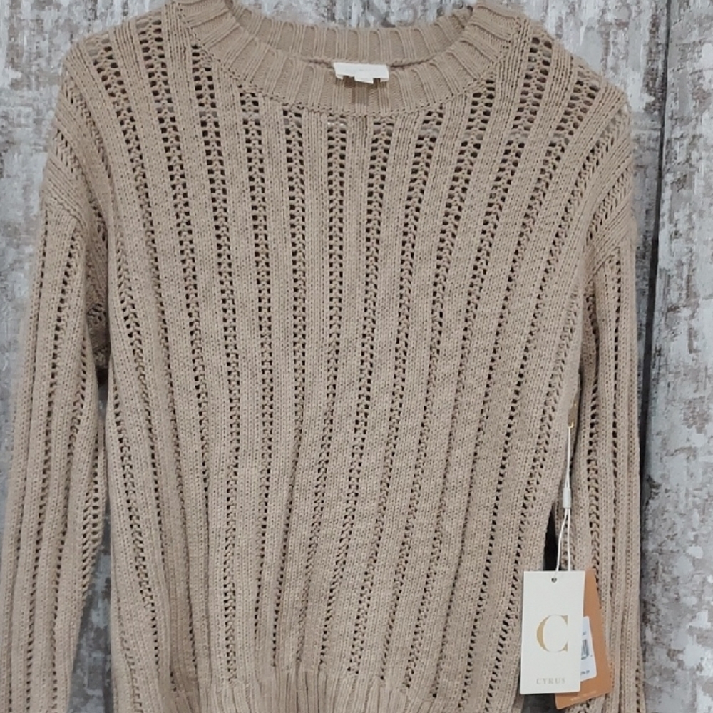 Cyrus Women's Beige Knit Sweater